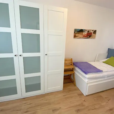 Burgtiefe Suedstrand Seekieker - Inkl Freikarten Fehmare Schwimmbad Und Sauna Apartment