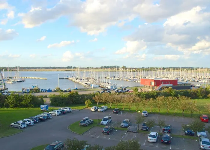 Burgtiefe Suedstrand Seekieker - Inkl Freikarten Fehmare Schwimmbad Und Sauna *